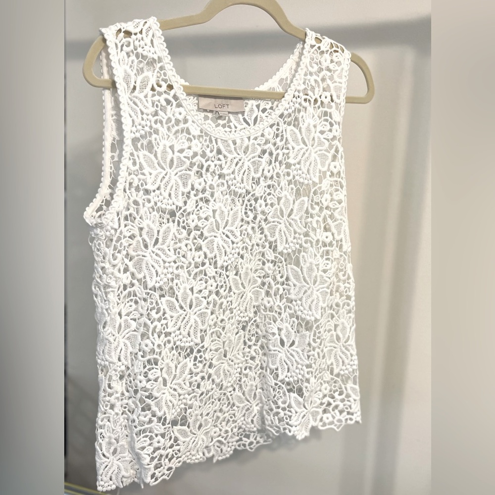 LOFT Women's White Floral Lace Tank Top size M